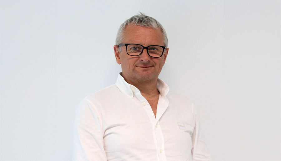 hedgehog lab appoints Malcolm Seagrave CEO to lead ambitious growth plans