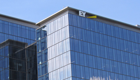 EY US cancels holiday bonuses