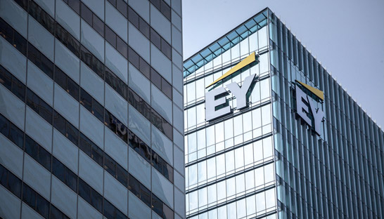 EY calls off global audit and consulting split – for the time being