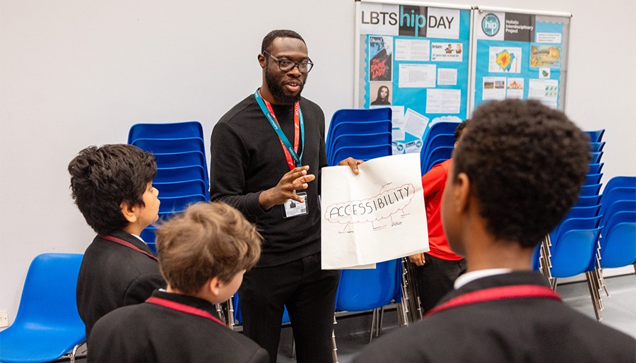 Netcompany challenges UK students to design the smart cities of the future